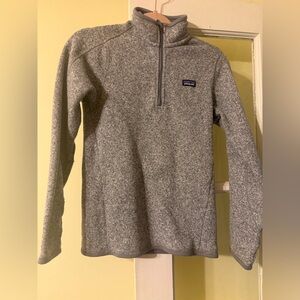 Patagonia women’s  Zip-Up Sweater in Heather Gray